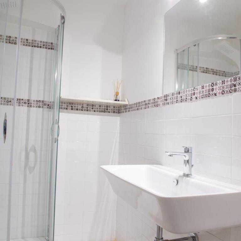 Da Merion - Camera Matrimoniale/Doppia con Letti Singoli con Bagno Privato - 4