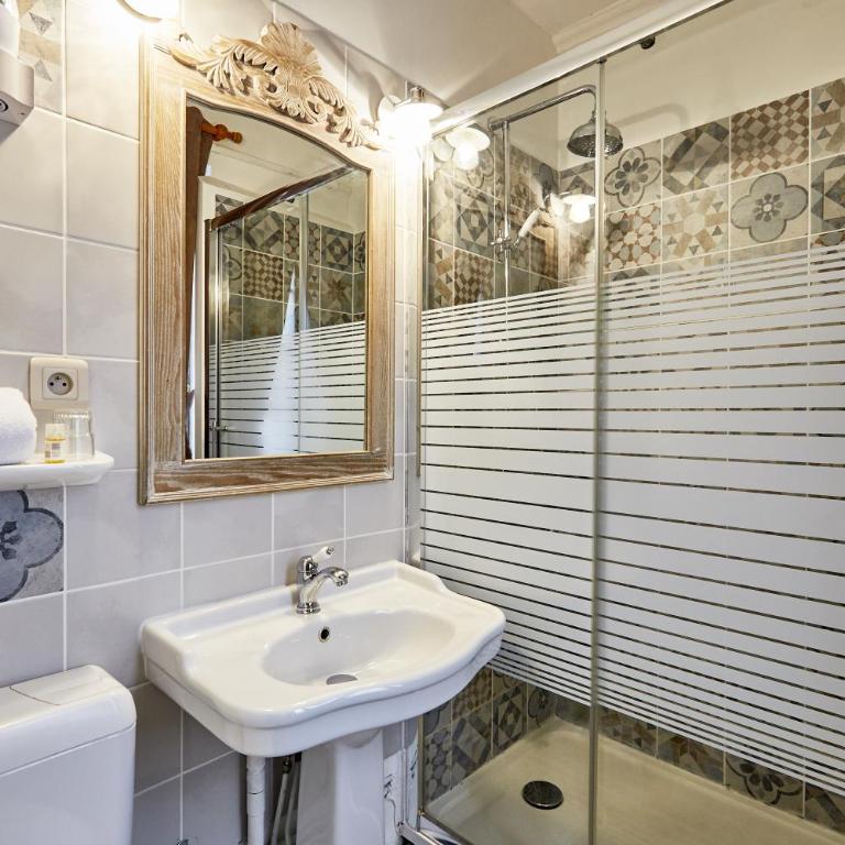 Hotel Saint Etienne - Chambre Double - 12