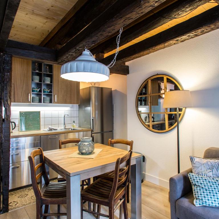 Gîte de l Ange - Au cœur du Centre Ville - Apartment mit 2 Schlafzimmern und Hochparterre - 2