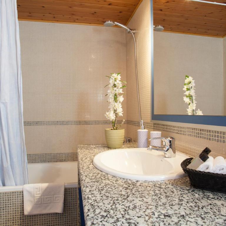 BCNGOTIC 50 - One-Bedroom Apartment - 10