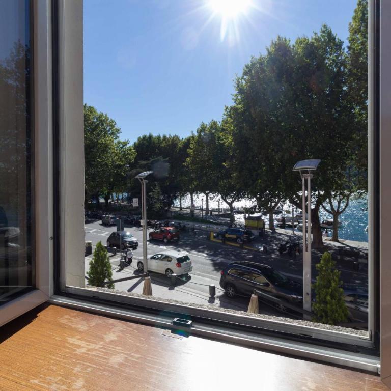 Lungolago Holiday Home - Affitti Brevi Italia - Apartment mit Seeblick - 17