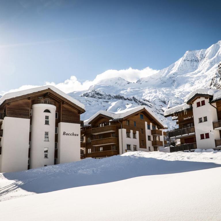 Bacchus Saas-Fee - Apartment mit 2 Schlafzimmern und Balkon - 2