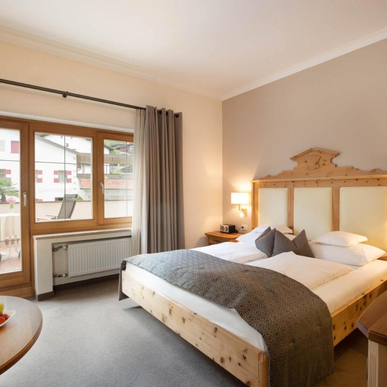 Romantik Hotel Oberwirt - Double Room - 2