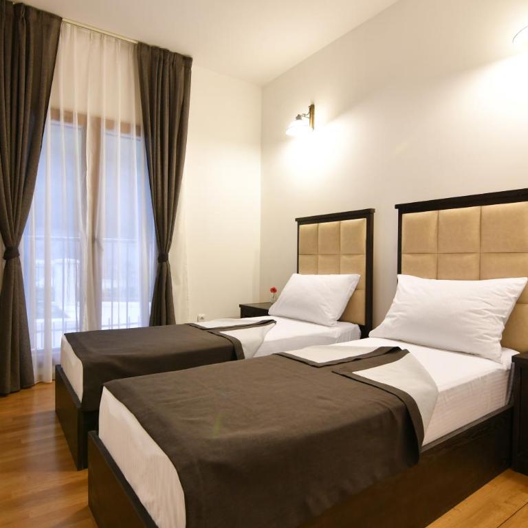 Boutique Hotel Kredo - Superior Two-Bedroom Apartment with Sea View - 7