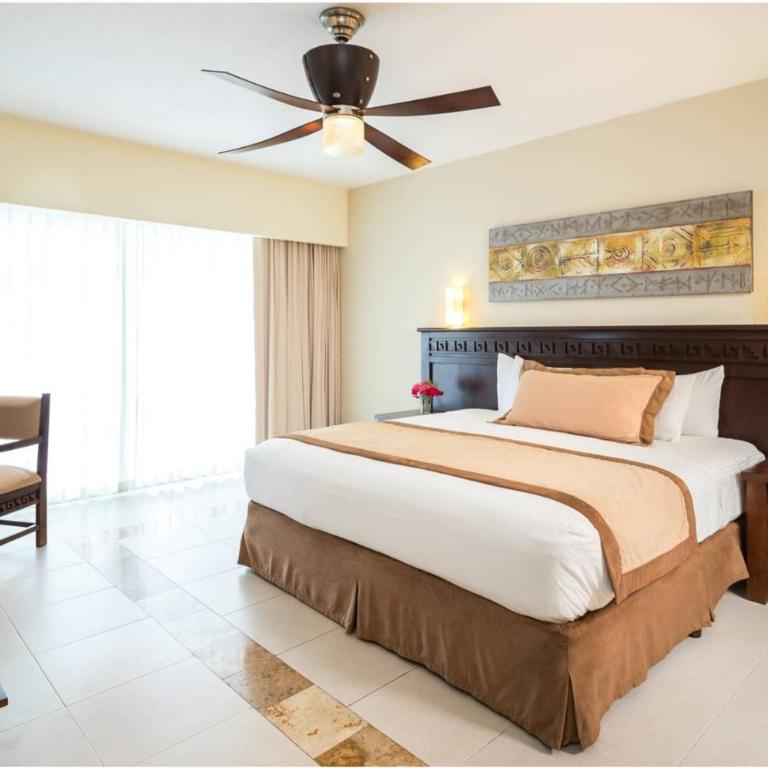 BlueBay Grand Esmeralda-All Inclusive - Deluxe Garden View - 1