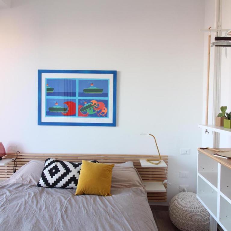 Seaview Apartments - Double Room with Sea View - 4
