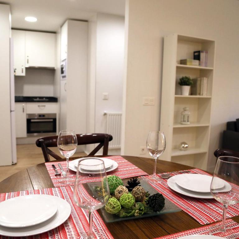 Plaza Monterrey parking opcional by Salamancavacacional - Apartment - 4