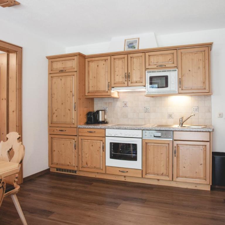 Apart Astoria - Apartment mit 2 Schlafzimmern - 8
