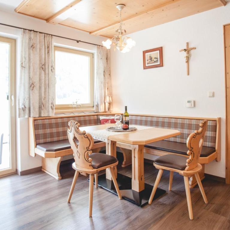 Apart Astoria - Apartment mit 2 Schlafzimmern - 3