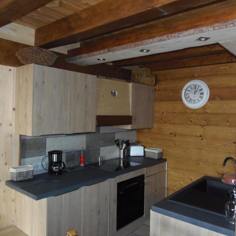 Chalet l'aubépine résidence B&B - Appartement avec Terrasse - 6
