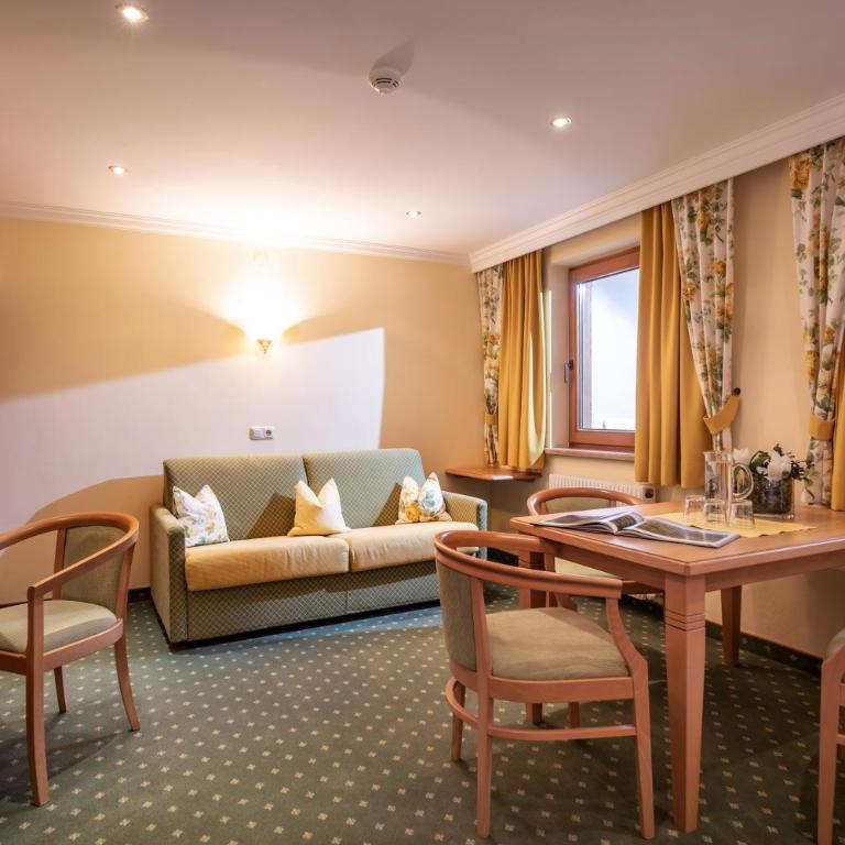 Hotel Garni Erler - Junior Suite mit Balkon - 5