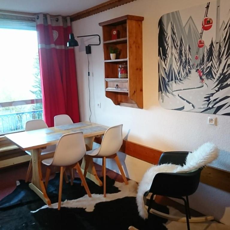Bourg St Maurice les Arcs 1800 Les Lauzieres jolie vue, nature, espace, bien être, plaisir, paisible - Appartement 1 Chambre - 3
