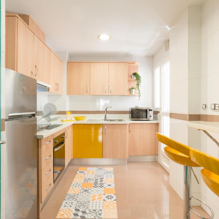 Charming apartment on the beach - Pool and parking - Apartamento de 3 dormitorios - 23