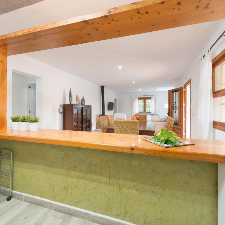 Villa Can Pau, pool and garden close to the beach - Villa de 3 dormitorios - 41