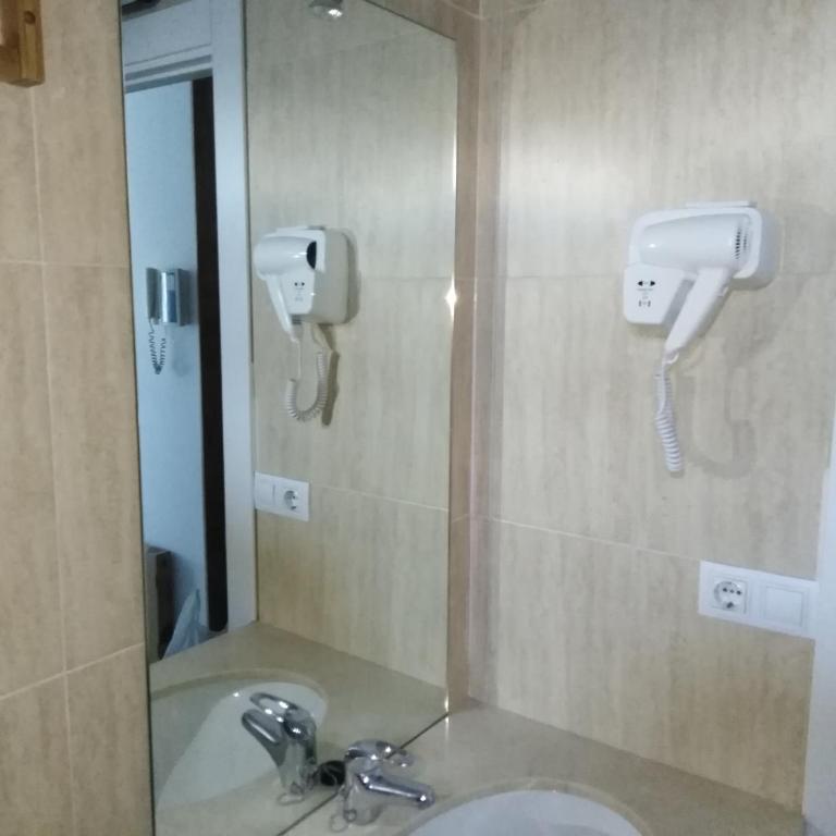ACOGEDOR ESTUDIO FAMILIARE 2-4 Per ZONA BAJA - Estudio - 21