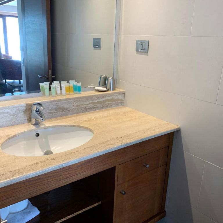 Hotel Playa Grande Suites - Suite with Lake View - 6
