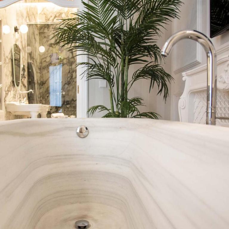 MYR Palacio Vallier - Presidential Suite - 10