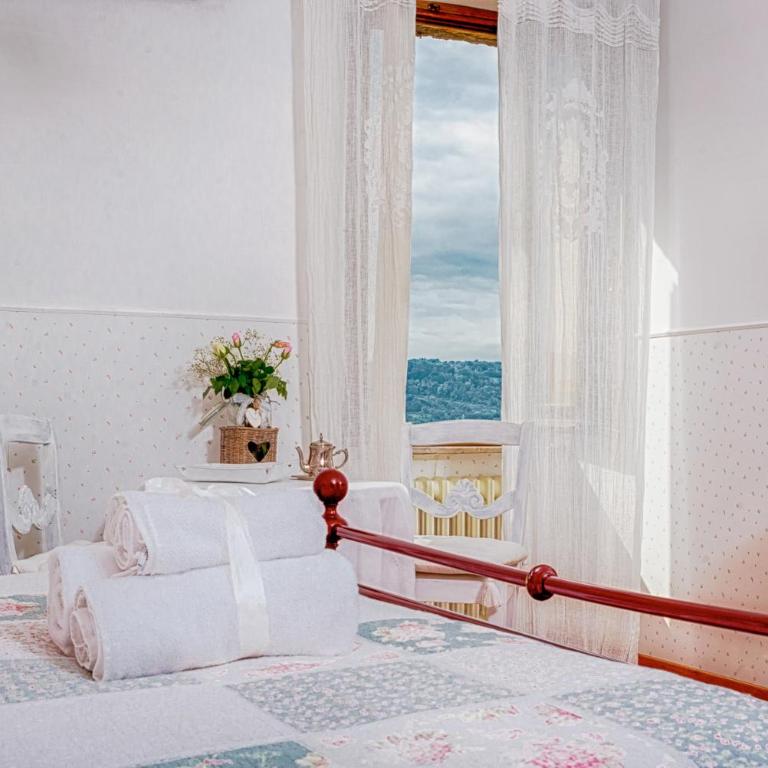 Ripa Medici, camere con vista e parcheggio incluso - Camera Matrimoniale - 2