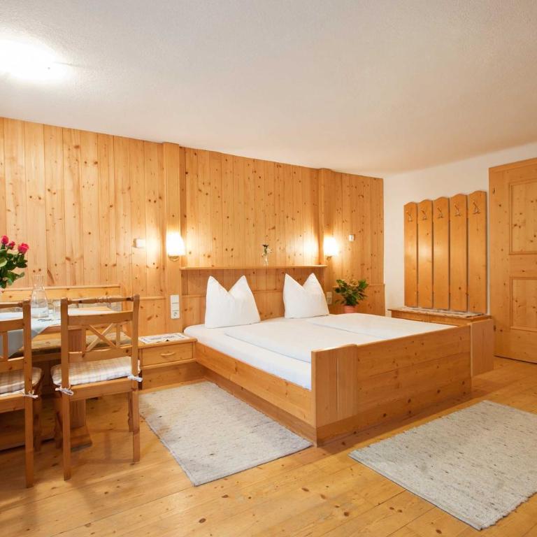 Landhaus Taurer - Familienzimmer - 4