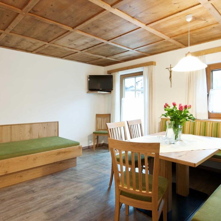 Landhaus Taurer - Apartment mit Blick auf die Berge - 1