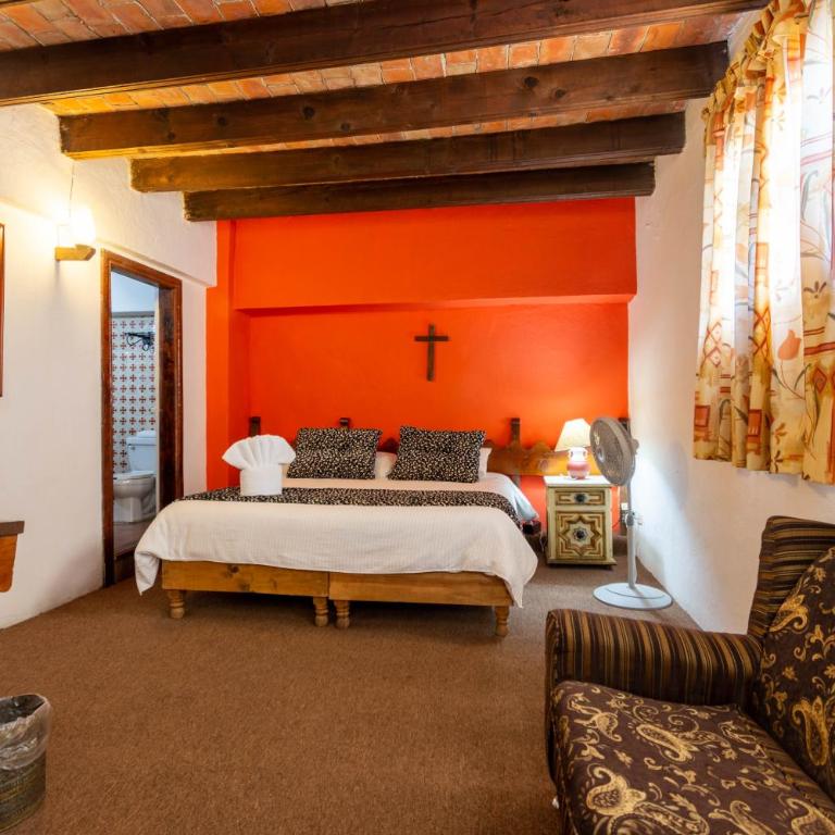 Hosteria del Frayle - King Room - 4