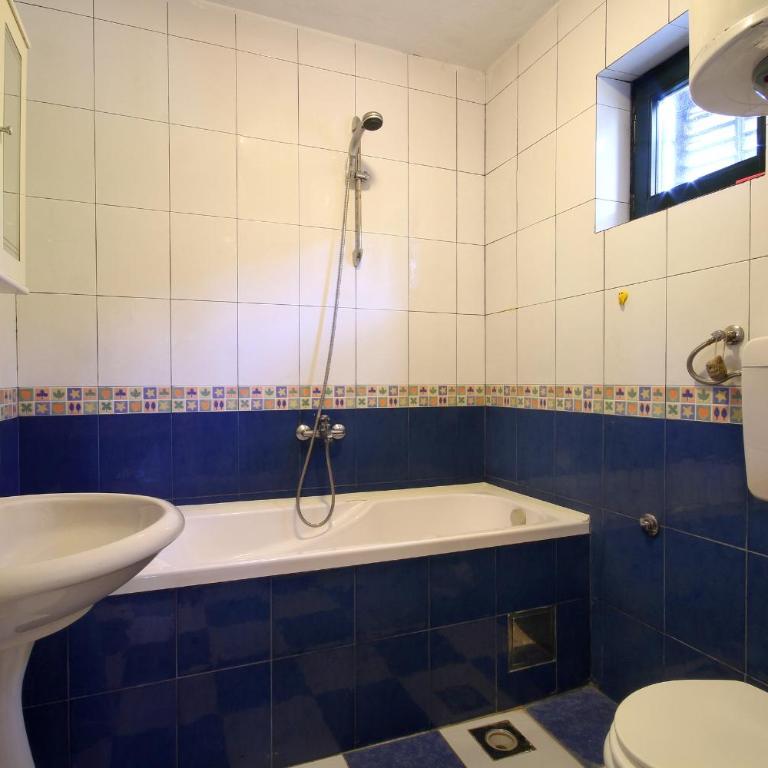 Lighthouse Apartments - Apartman s 2 Spavaće Sobe, Terasom i Pogledom na More (4 Odrasle Osobe) - 5