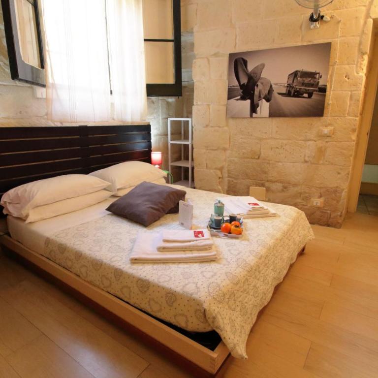White Suite B&B - Camera Matrimoniale Basic - 1