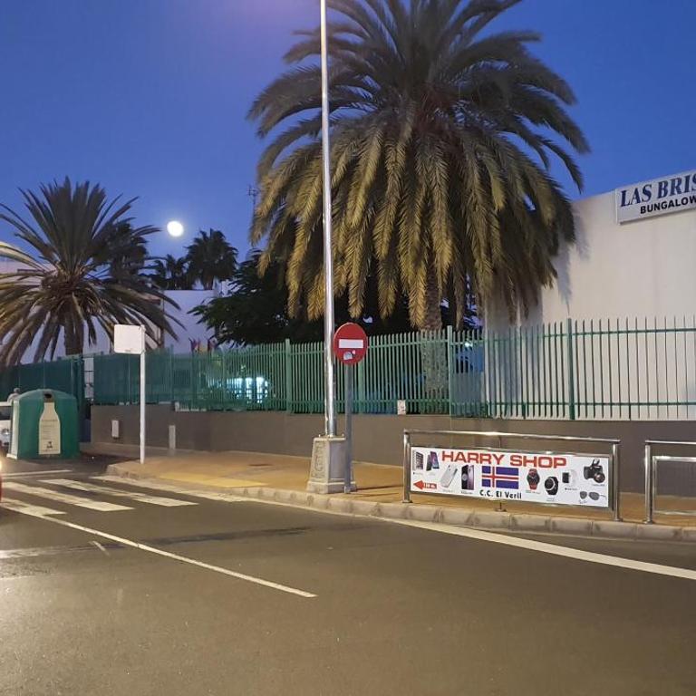 Barber Las Brisas - Two-Bedroom Apartment - 4