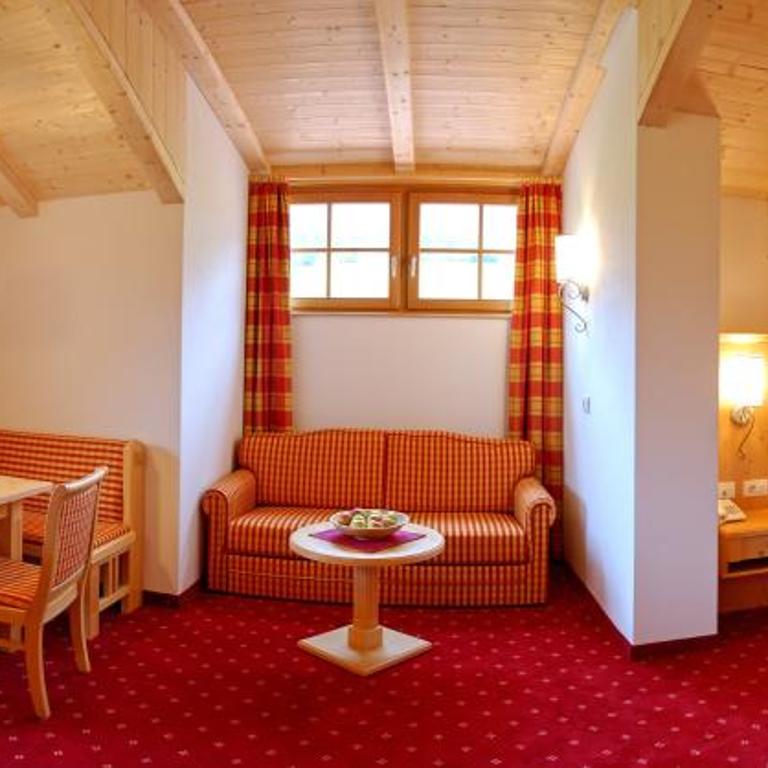 Berghotel Johanneshof - Familienzimmer mit Balkon - 2