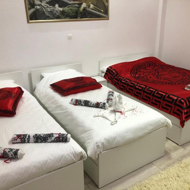 Carpe Diem Apartments - Family Room with Terrace - 25