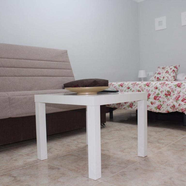 Nice and New Studio very close to the city center 2ºA - One-Bedroom Apartment - 5