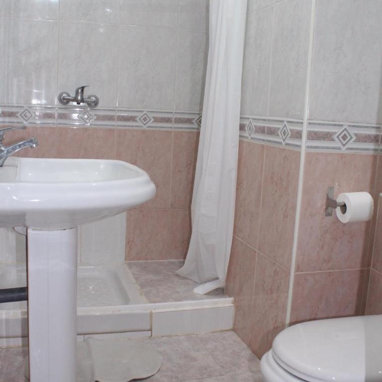 Nice and New Studio very close to the city center 2ºA - One-Bedroom Apartment - 19