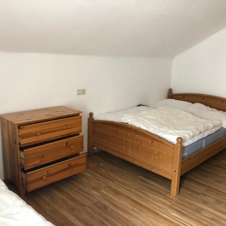 Pension Reiterhaus - Vierbettzimmer - 8