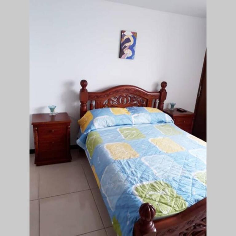 Hermoso y acogedor apartamento en Belén Rodeo Alto - Two-Bedroom Apartment - 2