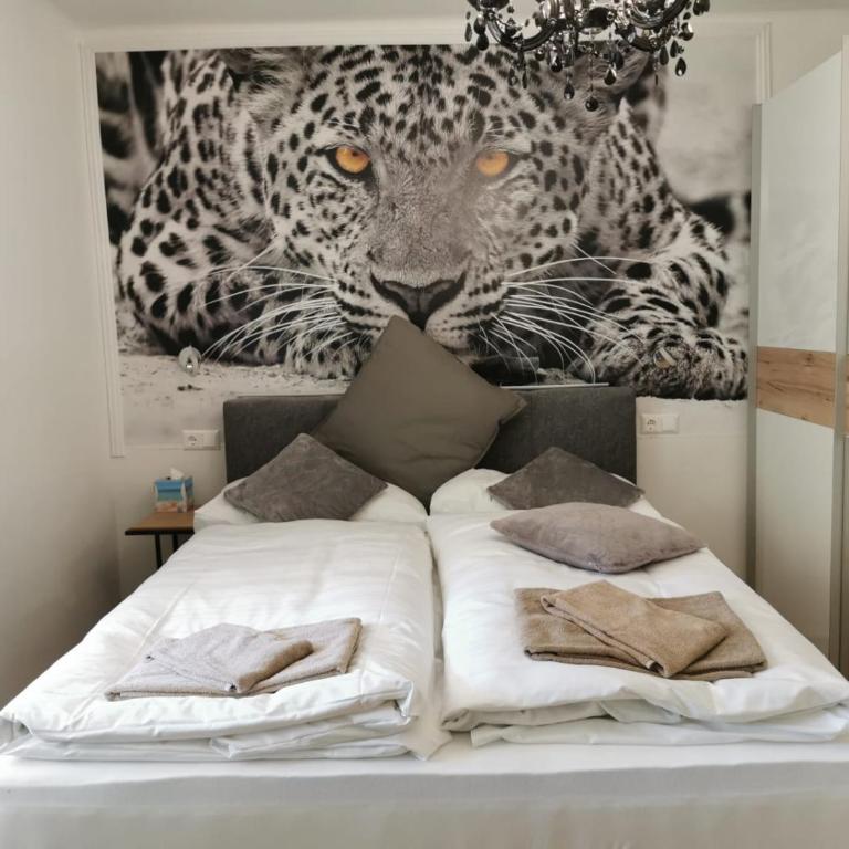 Enjoyit Velden West - Doppelzimmer mit Balkon - 19