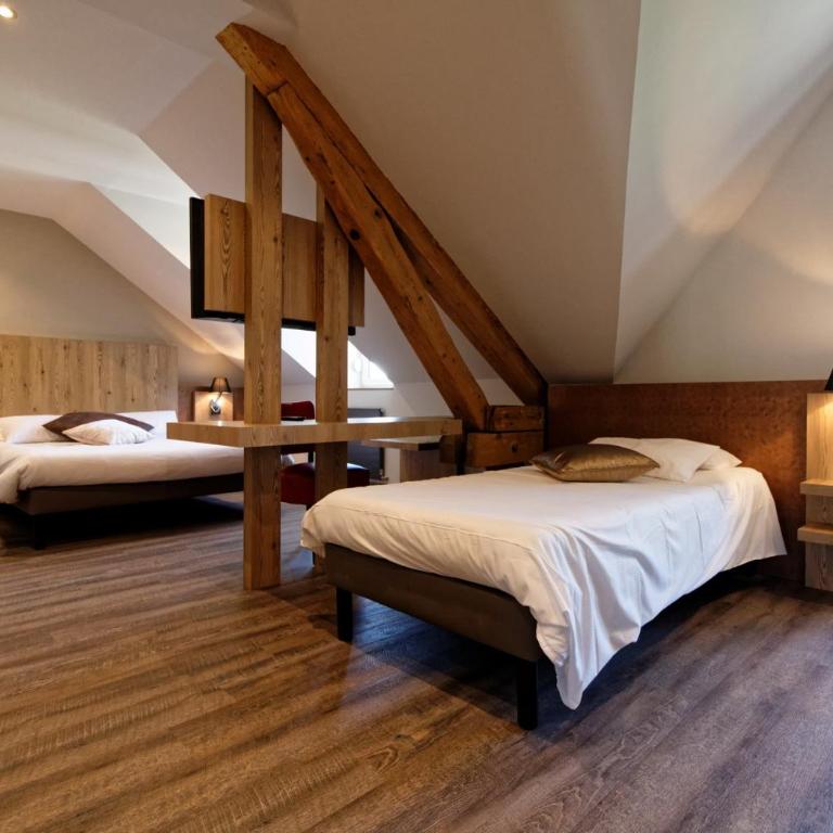 Logis Hotel Des Bains - Chambre Triple Confort - 2