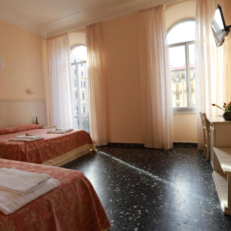 Vivi 5 terre - Camera Familiare con Balcone - 8