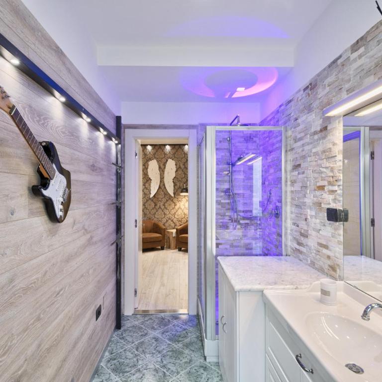 GuestHost - Torino Dora Stylish Apartment - One-Bedroom Apartment - 6
