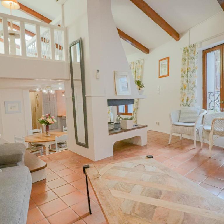 Duplex au coeur du vieil Antibes - Appartement 1 Chambre - 2