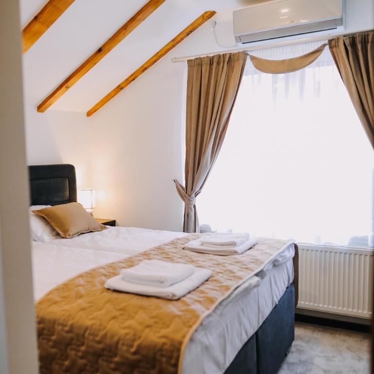 Prima Lux Apartments & Studio - Deluxe Apartment - 13
