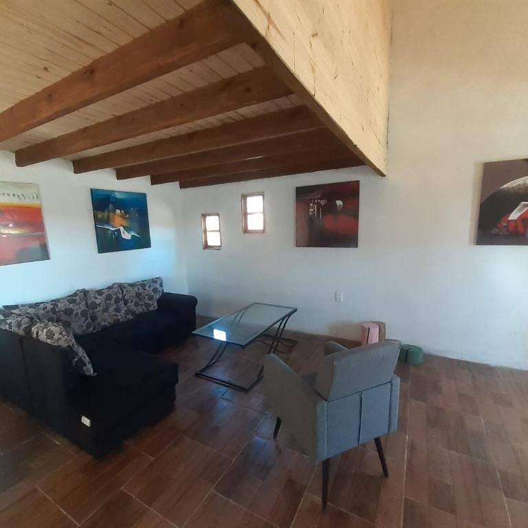 Lo de Coti y Guada - Casa Unifamiliar de 2 dormitorios - 80