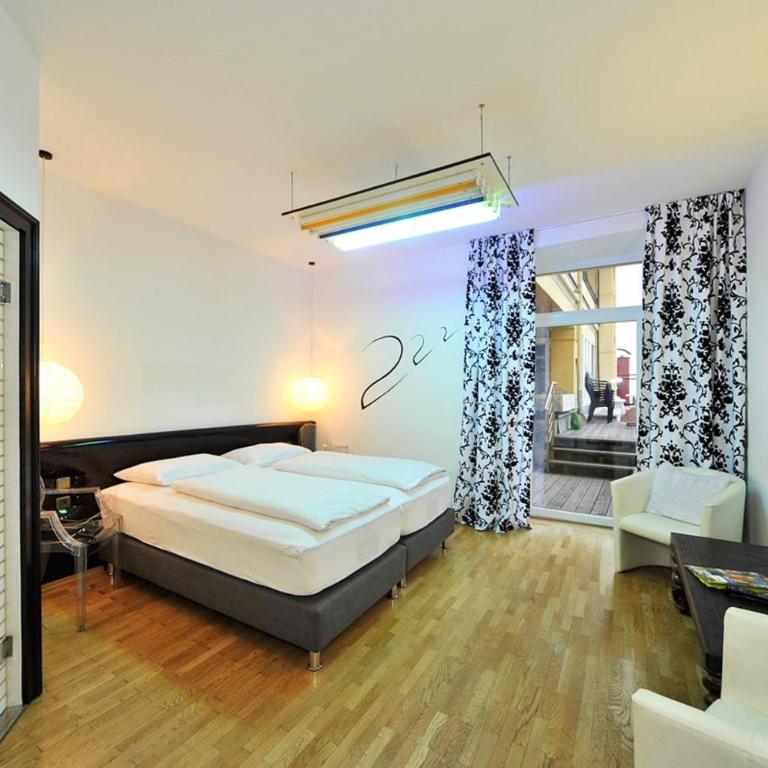 Erlebnis Post - Stadthotel mit EigenART - Chambre Double - 8