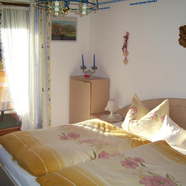 Pension Herzoghäusel - Doppelzimmer mit Balkon - 5