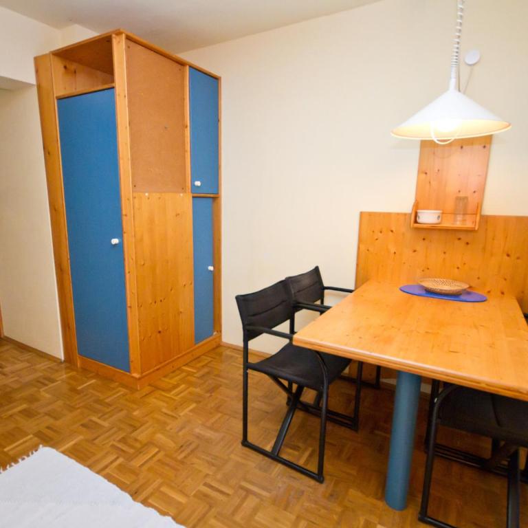 Appartements Popotnik - Apartment mit 1 Schlafzimmer und Balkon - 5