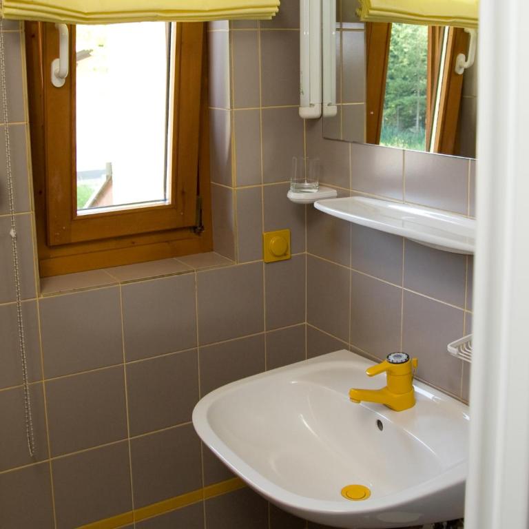 Appartements Popotnik - Apartment mit 1 Schlafzimmer und Balkon - 34