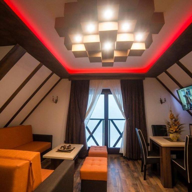 Drugarska prica-Lana - Family Room - 13