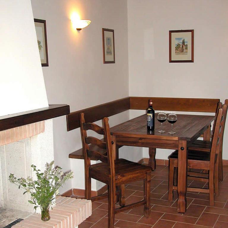Podere Le Grotte - Two-Bedroom Apartment - 34