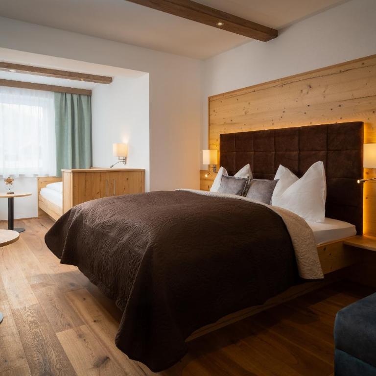 Bergnest die Frühstückspension - Deluxe Family Room - 1