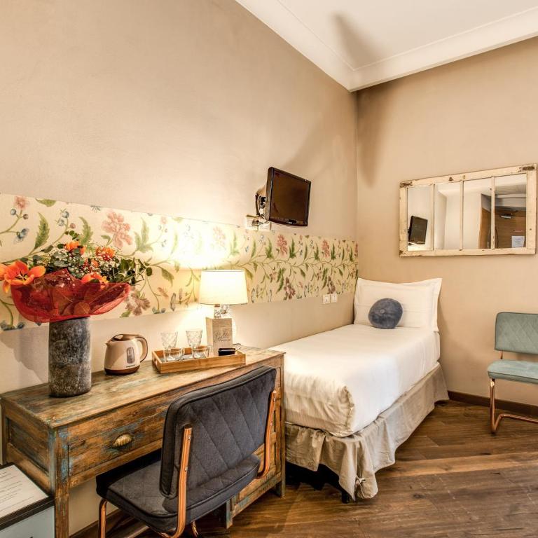Boutique Hotel Galatea - Camera Tripla Standard - 10