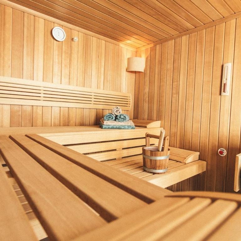 Glücksthaler by AA Holiday Homes - SchladmingDachstein - Villa con Balcone - 13
